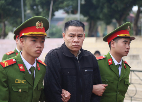 Chủ mưu Vì Văn Toán nói bà Hiền biết con gái đi giao gà bị bắt cóc - Ảnh 1. Chủ mưu Vì Văn Toán nói bà Hiền biết con gái đi giao gà bị bắt cóc - Ảnh 1.