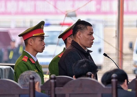 Chủ mưu Vì Văn Toán nói bà Hiền biết con gái đi giao gà bị bắt cóc - Ảnh 3. Chủ mưu Vì Văn Toán nói bà Hiền biết con gái đi giao gà bị bắt cóc - Ảnh 3.