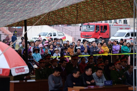 Bùi Thị Kim Thu bị đề nghị khởi tố thêm tội che giấu tội phạm vụ sát hại nữ sinh giao gà - Ảnh 2. Bùi Thị Kim Thu bị đề nghị khởi tố thêm tội che giấu tội phạm vụ sát hại nữ sinh giao gà - Ảnh 2.