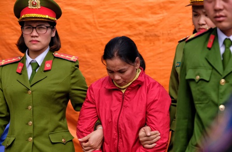 Bùi Thị Kim Thu bị đề nghị khởi tố thêm tội che giấu tội phạm vụ sát hại nữ sinh giao gà - Ảnh 1. Bùi Thị Kim Thu bị đề nghị khởi tố thêm tội che giấu tội phạm vụ sát hại nữ sinh giao gà - Ảnh 1.
