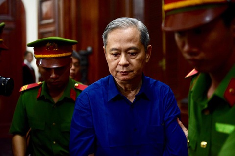 Ông Nguyễn Hữu Tín bị đề nghị mức án 7 đến 8 năm tù - Ảnh 1. Ông Nguyễn Hữu Tín bị đề nghị mức án 7 đến 8 năm tù - Ảnh 1.