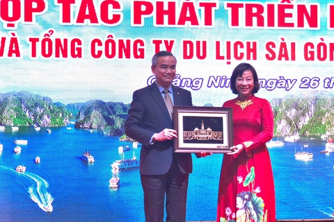 Saigontourist Group ký kết hợp tác phát triển du lịch Quảng Ninh - Ảnh 2. Saigontourist Group ký kết hợp tác phát triển du lịch Quảng Ninh - Ảnh 2.