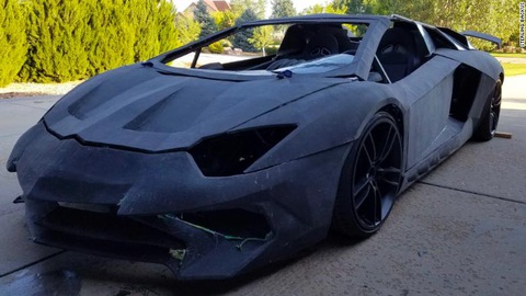 Hai cha con ‘chế’ mẫu xe Lamborghini bằng công nghệ 3D gây ấn tượng mạnh - Ảnh 5. Hai cha con ‘chế’ mẫu xe Lamborghini bằng công nghệ 3D gây ấn tượng mạnh - Ảnh 5.