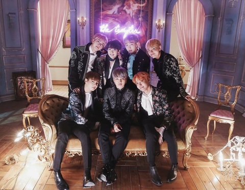 Top 10 bài hát Kpop hay nhất thập kỷ do Billboard bình chọn - Ảnh 5. Top 10 bài hát Kpop hay nhất thập kỷ do Billboard bình chọn - Ảnh 5.