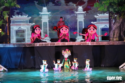 Thưởng thức múa rối nghệ thuật trên đường phố - Ảnh 14. Thưởng thức múa rối nghệ thuật trên đường phố - Ảnh 14.