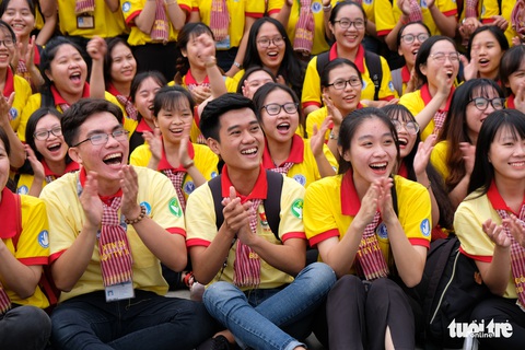 2.000 bạn trẻ khởi động Xuân tình nguyện - Ảnh 6. 2.000 bạn trẻ khởi động Xuân tình nguyện - Ảnh 6.
