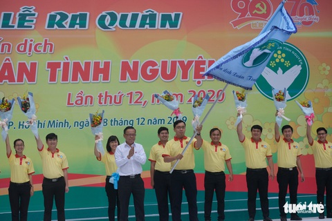 2.000 bạn trẻ khởi động Xuân tình nguyện - Ảnh 9. 2.000 bạn trẻ khởi động Xuân tình nguyện - Ảnh 9.