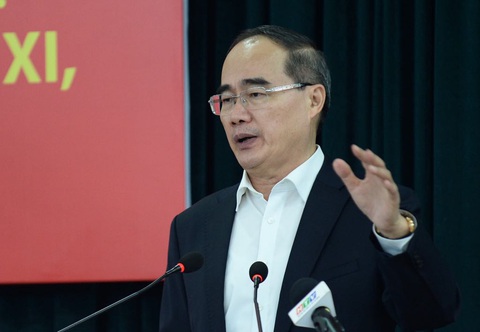 TP.HCM công bố dự thảo báo cáo chính trị ĐH Đảng bộ lần XI - Ảnh 1. TP.HCM công bố dự thảo báo cáo chính trị ĐH Đảng bộ lần XI - Ảnh 1.