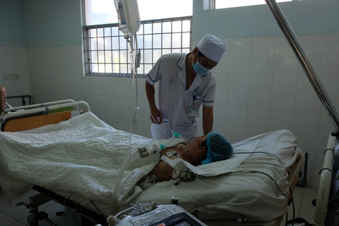 Ngừng tim sau 2 tiếng ăn ốc bùn bống nhiễm ký sinh trùng kịch độc - Ảnh 1. Ngừng tim sau 2 tiếng ăn ốc bùn bống nhiễm ký sinh trùng kịch độc - Ảnh 1.