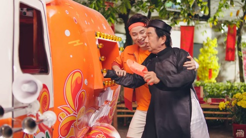‘Bán ve chai’ chuyện cũ, đón năm mới thật sang - Ảnh 5. ‘Bán ve chai’ chuyện cũ, đón năm mới thật sang - Ảnh 5.