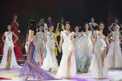 45 thí sinh Hoa hậu Hoàn vũ Việt Nam 2019 nóng bỏng trình diễn bikini - Ảnh 13. 45 thí sinh Hoa hậu Hoàn vũ Việt Nam 2019 nóng bỏng trình diễn bikini - Ảnh 13.