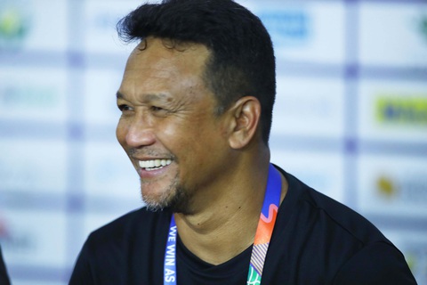 HLV Fandi Ahmad: U22 Việt Nam là đội mạnh nhất SEA Games 2019 - Ảnh 1. HLV Fandi Ahmad: U22 Việt Nam là đội mạnh nhất SEA Games 2019 - Ảnh 1.
