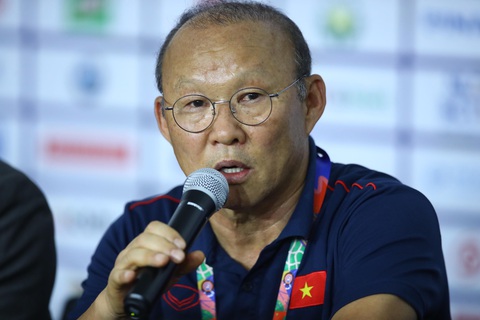 HLV Park Hang Seo: Bây giờ, toàn đội rất tự tin trước Thái Lan - Ảnh 1. HLV Park Hang Seo: Bây giờ, toàn đội rất tự tin trước Thái Lan - Ảnh 1.
