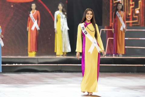 45 thí sinh Hoa hậu Hoàn vũ Việt Nam 2019 nóng bỏng trình diễn bikini - Ảnh 8. 45 thí sinh Hoa hậu Hoàn vũ Việt Nam 2019 nóng bỏng trình diễn bikini - Ảnh 8.
