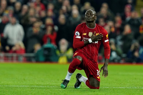 VAR ‘tỏa sáng’, Liverpool khuất phục ‘khắc tinh của các ông lớn’ - Ảnh 1. VAR ‘tỏa sáng’, Liverpool khuất phục ‘khắc tinh của các ông lớn’ - Ảnh 1.