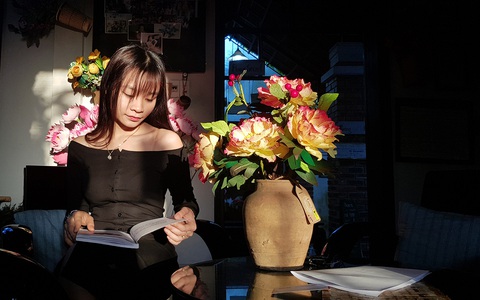 Sống trong ngôi nhà hoa xứ Huế như thấy cuộc đời sang trang - Ảnh 3. Sống trong ngôi nhà hoa xứ Huế như thấy cuộc đời sang trang - Ảnh 3.