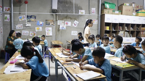 Lớp học tình thương của anh hướng dẫn viên du lịch - Ảnh 5. Lớp học tình thương của anh hướng dẫn viên du lịch - Ảnh 5.