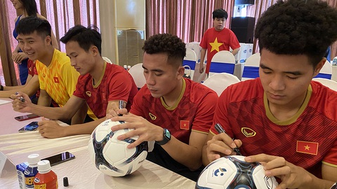 Sang Thái chuẩn bị VCK U23 châu Á, U23 Việt Nam đầy quyết tâm - Ảnh 6. Sang Thái chuẩn bị VCK U23 châu Á, U23 Việt Nam đầy quyết tâm - Ảnh 6.