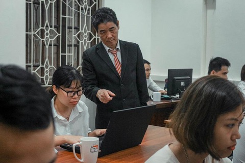Trải lòng của CEO Trương Văn Trắc về mối lương duyên với ngành tuyển dụng - Ảnh 3. Trải lòng của CEO Trương Văn Trắc về mối lương duyên với ngành tuyển dụng - Ảnh 3.