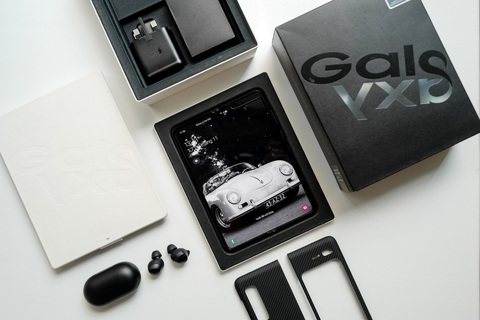 Hành trình kiến tạo smartphone màn hình gập - Ảnh 3. Hành trình kiến tạo smartphone màn hình gập - Ảnh 3.