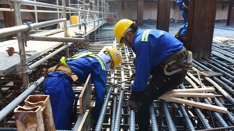Hối hả trên công trường metro - Ảnh 9. Hối hả trên công trường metro - Ảnh 9.