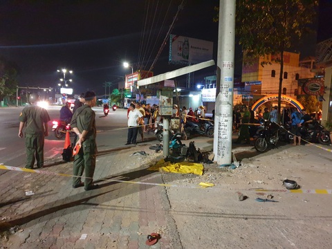 CSGT Bình Dương phủ nhận truy đuổi, bỏ mặc thanh niên tông trụ điện tử vong - Ảnh 2. CSGT Bình Dương phủ nhận truy đuổi, bỏ mặc thanh niên tông trụ điện tử vong - Ảnh 2.