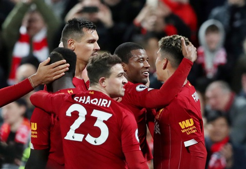 M.U đá bại Tottenham trong ngày HLV Mourinho trở lại sân Old Trafford - Ảnh 4. M.U đá bại Tottenham trong ngày HLV Mourinho trở lại sân Old Trafford - Ảnh 4.
