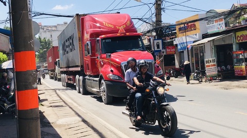 TP.HCM mở rộng đường Nguyễn Duy Trinh để xóa điểm đen tai nạn giao thông - Ảnh 1. TP.HCM mở rộng đường Nguyễn Duy Trinh để xóa điểm đen tai nạn giao thông - Ảnh 1.