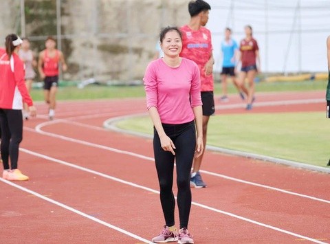 Hai bà mẹ - hai niềm hi vọng vàng của đội tuyển điền kinh Việt Nam - Ảnh 1. Hai bà mẹ - hai niềm hi vọng vàng của đội tuyển điền kinh Việt Nam - Ảnh 1.