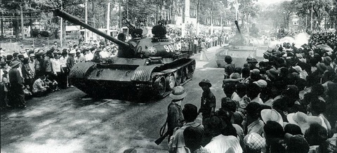 Chùm ảnh lịch sử vĩ đại 75 năm Quân đội nhân dân Việt Nam - Ảnh 7. Chùm ảnh lịch sử vĩ đại 75 năm Quân đội nhân dân Việt Nam - Ảnh 7.