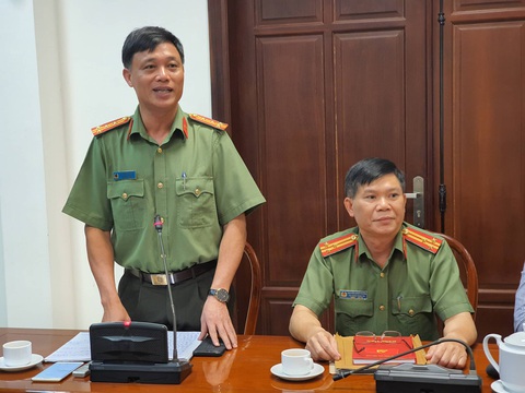 Công an Đồng Nai: sẽ xử nghiêm, không có vùng cấm vụ CSGT bảo kê xe quá tải - Ảnh 3. Công an Đồng Nai: sẽ xử nghiêm, không có vùng cấm vụ CSGT bảo kê xe quá tải - Ảnh 3.