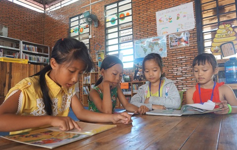 Đi đâu cho bằng đi thư viện - Ảnh 1. Đi đâu cho bằng đi thư viện - Ảnh 1.