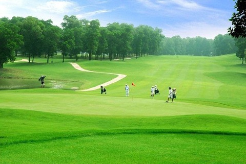 Cho phép làm 2 sân golf ở Quảng Nam và Lào Cai hơn 1.000 tỉ đồng - Ảnh 1. Cho phép làm 2 sân golf ở Quảng Nam và Lào Cai hơn 1.000 tỉ đồng - Ảnh 1.