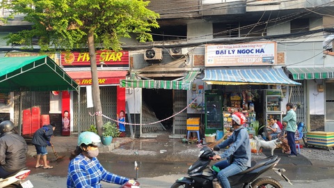 Cháy đau lòng ở quận 7 lúc rạng sáng, 3 người thiệt mạng - Ảnh 3. Cháy đau lòng ở quận 7 lúc rạng sáng, 3 người thiệt mạng - Ảnh 3.