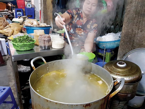 Không gian phở Hà Nội: Biên niên sử phố phường - Ảnh 6. Không gian phở Hà Nội: Biên niên sử phố phường - Ảnh 6.