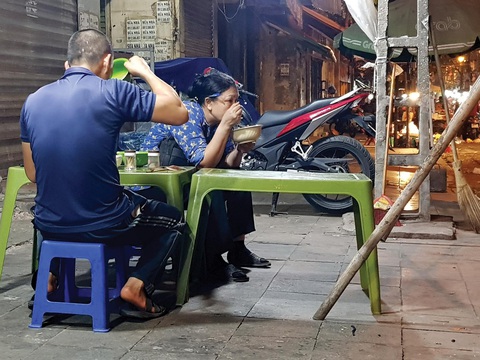 Không gian phở Hà Nội: Biên niên sử phố phường - Ảnh 8. Không gian phở Hà Nội: Biên niên sử phố phường - Ảnh 8.