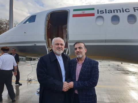 Mỹ và Iran trao đổi tù nhân, Tổng thống Trump khen đàm phán công bằng - Ảnh 2. Mỹ và Iran trao đổi tù nhân, Tổng thống Trump khen đàm phán công bằng - Ảnh 2.