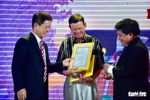 Vinh danh những người nấu phở ngon và 10 tiệm phở được yêu thích 2019 - Ảnh 4. Vinh danh những người nấu phở ngon và 10 tiệm phở được yêu thích 2019 - Ảnh 4.