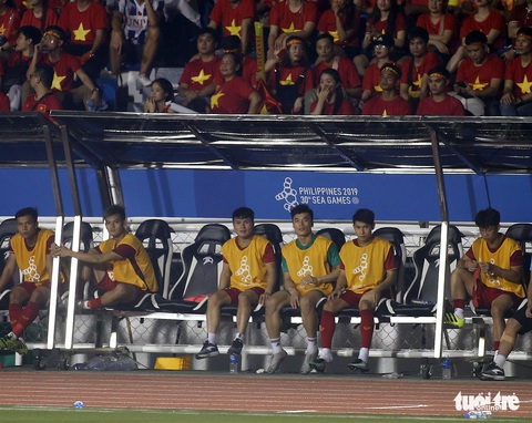 Quang Hải làm gì trong trận thắng U22 Campuchia 4-0? - Ảnh 6. Quang Hải làm gì trong trận thắng U22 Campuchia 4-0? - Ảnh 6.