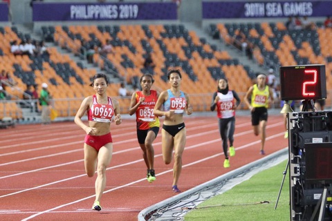 Hạt tiêu Nguyễn Thị Oanh: Nghỉ bán hàng online để giành HCV SEA Games - Ảnh 2. Hạt tiêu Nguyễn Thị Oanh: Nghỉ bán hàng online để giành HCV SEA Games - Ảnh 2.