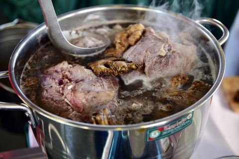Ngày của Phở 2019: Những bếp phở đã đỏ lửa - Ảnh 5. Ngày của Phở 2019: Những bếp phở đã đỏ lửa - Ảnh 5.