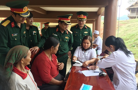 Cầu bộ đội, nhà bộ đội, cả bò cũng là.. bò của bộ đội - Ảnh 1. Cầu bộ đội, nhà bộ đội, cả bò cũng là.. bò của bộ đội - Ảnh 1.