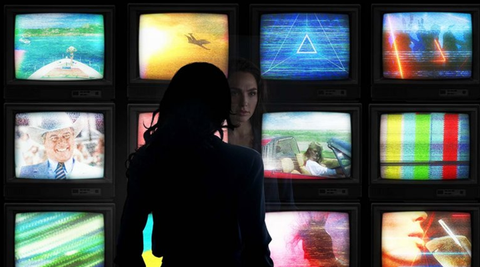 Trailer phần 2 tiết lộ người yêu của Wonder Woman còn sống? - Ảnh 7. Trailer phần 2 tiết lộ người yêu của Wonder Woman còn sống? - Ảnh 7.