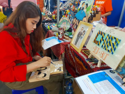 Quảng bá thuơng hiệu tại chợ phiên Tết - Ảnh 7. Quảng bá thuơng hiệu tại chợ phiên Tết - Ảnh 7.