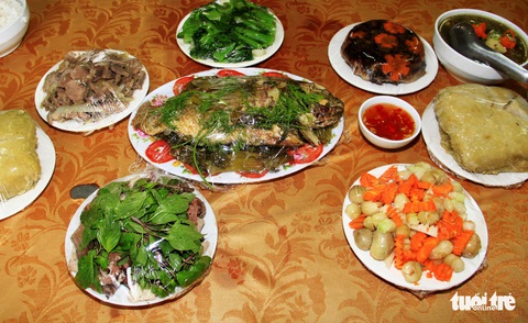 Phạm nhân tự nấu bữa cơm tất niên đặc biệt của mình - Ảnh 6. Phạm nhân tự nấu bữa cơm tất niên đặc biệt của mình - Ảnh 6.