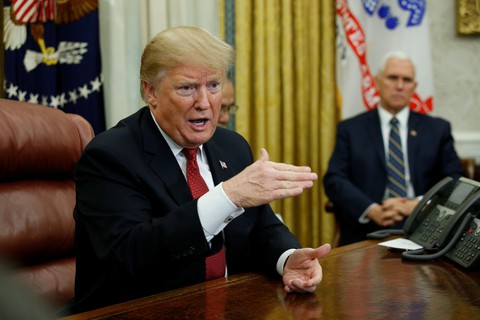 Ông Trump nói sẽ gặp ông Tập trên đường đi gặp ông Kim - Ảnh 3. Ông Trump nói sẽ gặp ông Tập trên đường đi gặp ông Kim - Ảnh 3.