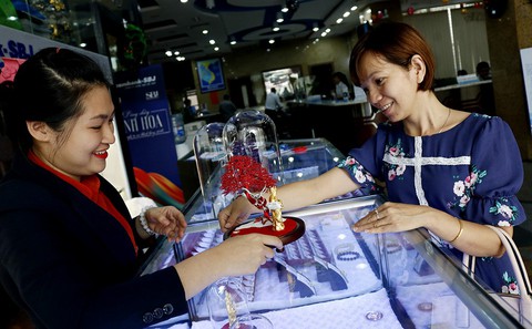 Doanh nghiệp vàng chạy đua ngày Thần tài - Ảnh 1. Doanh nghiệp vàng chạy đua ngày Thần tài - Ảnh 1.