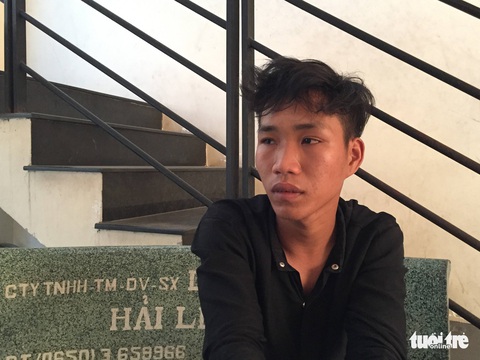 Mâu thuẫn do đánh bài, nam thanh niên 18 tuổi đâm chết người - Ảnh 2. Mâu thuẫn do đánh bài, nam thanh niên 18 tuổi đâm chết người - Ảnh 2.