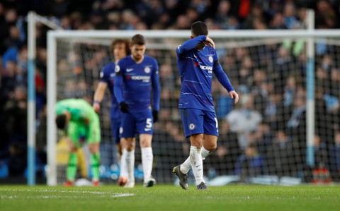 Aguero lập hat-trick, M.C đại thắng Chelsea 6-0 - Ảnh 3. Aguero lập hat-trick, M.C đại thắng Chelsea 6-0 - Ảnh 3.