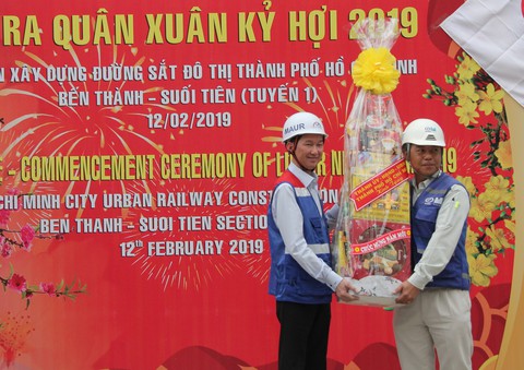 Metro số 1 sẽ vận hành trước tháng 10 năm 2020 - Ảnh 1. Metro số 1 sẽ vận hành trước tháng 10 năm 2020 - Ảnh 1.